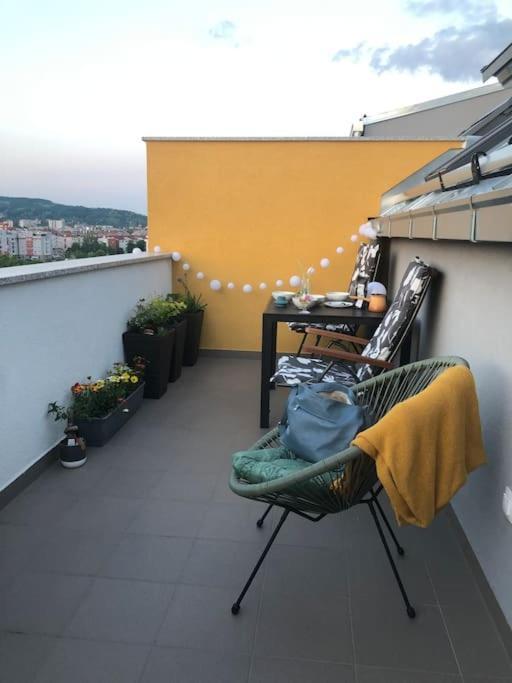 Spansko View -Comfy Apartment Zagreb Buitenkant foto